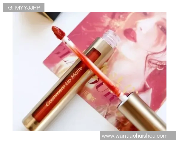 追足球球星的女博主是谁 她如何用独特视角征服粉丝的心